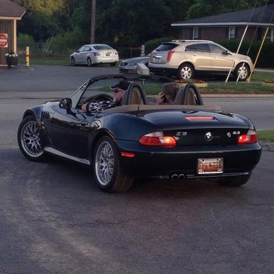 Profile Picture of Tom Kimble (@Tomagna) on Twitter