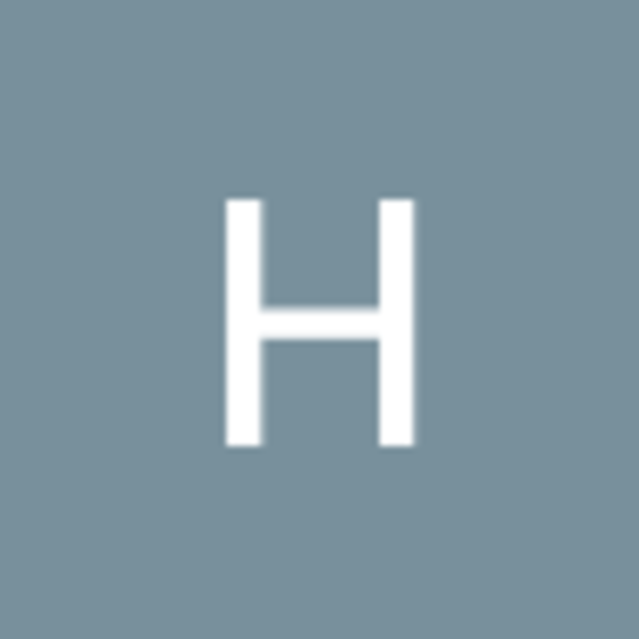 Profile Picture of H Felzer (@happy2win2save) on Poshmark