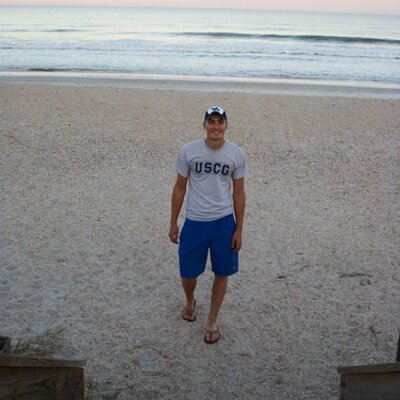Profile Picture of Dan Strayer (@DanStrayer) on Twitter