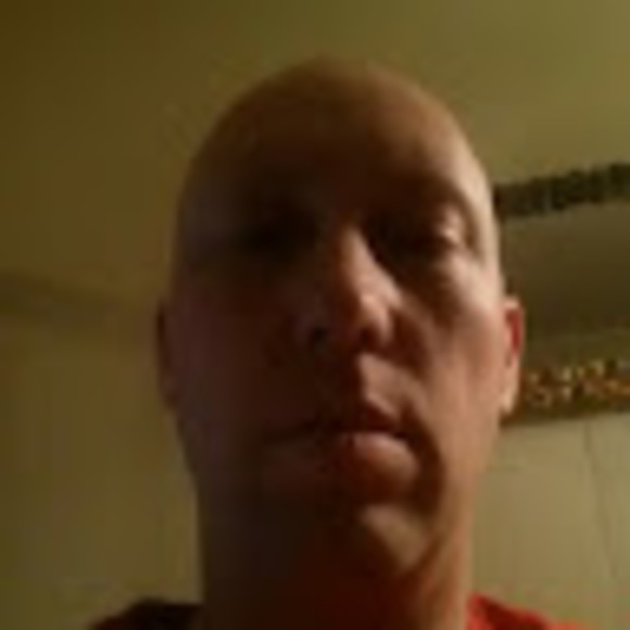 Profile Picture of Daniel Hujar (@dshujar) on Poshmark