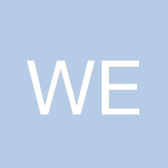 Profile Picture of Wava Effertz (@paolo40) on Poshmark