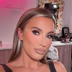 Profile Picture of Ｃｈａｒｌｉｅ  Ｊａｃｋｓｏｎ (@makeupbycharliejack) on Instagram