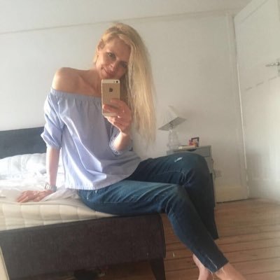 Profile Picture of Amanda McGuinness (@AmandaMcGuinne8) on Twitter