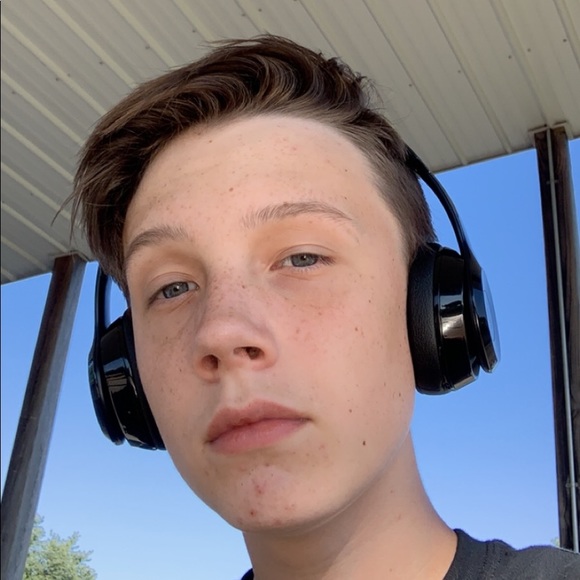 Profile Picture of Alek Wilkening (@alek_wilkening) on Poshmark