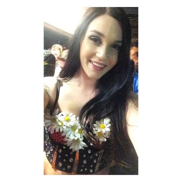 Profile Picture of Morgan Bonafield (@morgaaansiara) on Poshmark