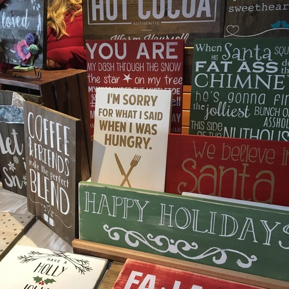 Profile Picture of Rachel Heidt (@lovehanger) on Poshmark