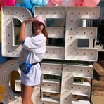 Profile Picture of Rachel Singleton (@Rachel-Singleton) on Facebook