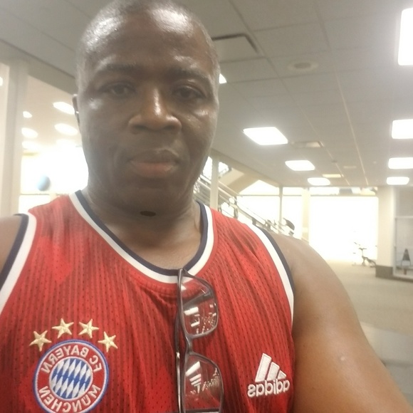 Profile Picture of Jephthah Gatei (@jeph690) on Poshmark