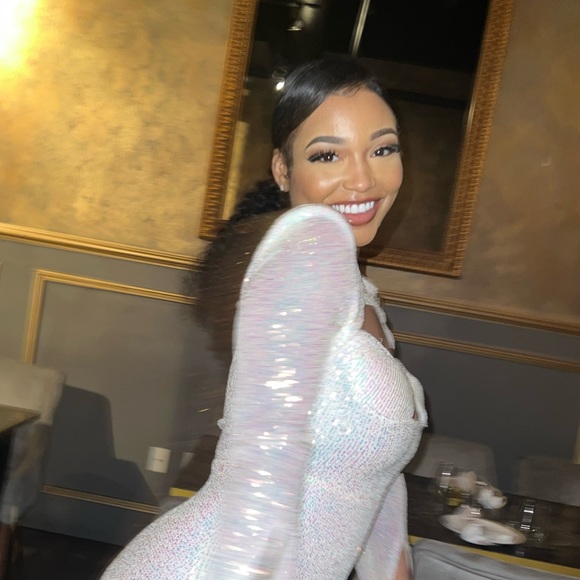 Ariel Foxx - Poshmark Profile Picture of Ariel Foxx (@arielf0xx) on Poshmark