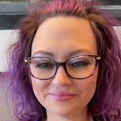 Profile Picture of Jen Ursaner (@jenursaner) on Youtube