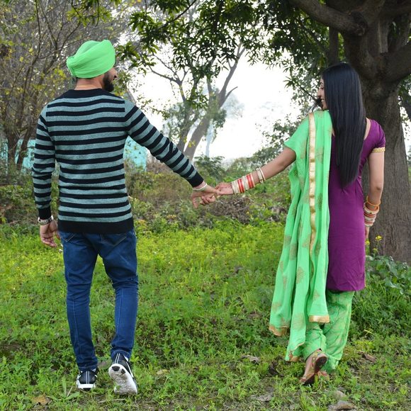 Profile Picture of Rajveer Kaur (@rajveerkaur308) on Poshmark