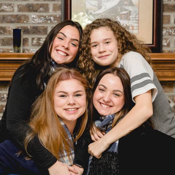 Profile Picture of Robin Link-stevenson (@4girls2luv) on Poshmark