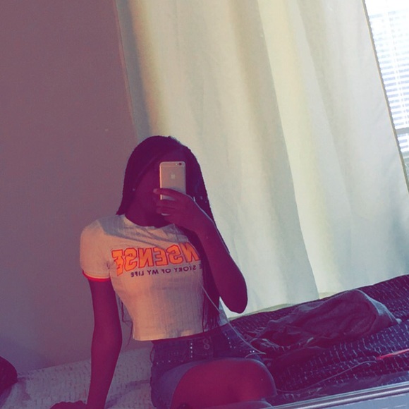 Profile Picture of Djamina Drabo (@casey_001) on Poshmark
