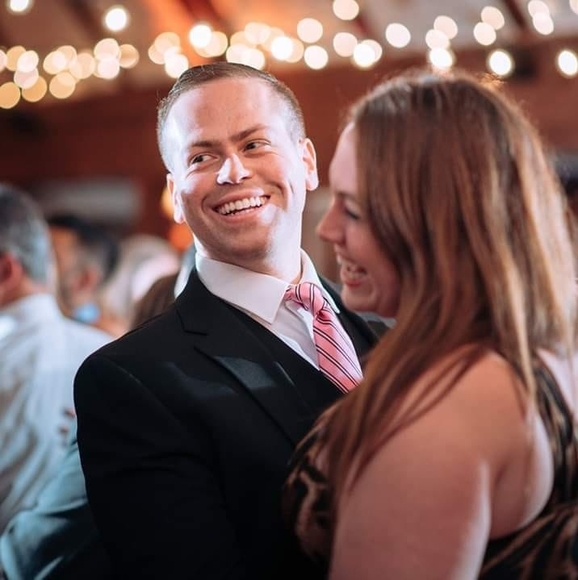 Profile Picture of Ariel Feliciano (@memoboo2k12) on Poshmark