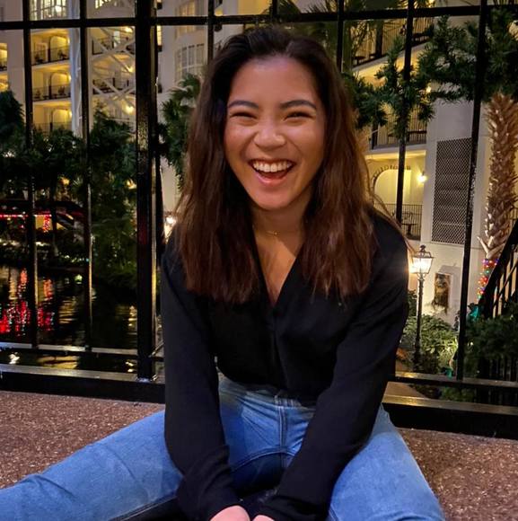Profile Picture of Alexandria Nguyen (@halexnguyen) on Poshmark