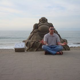Profile Picture of Adam Robinson-Hanks (@adamhanks942) on Pinterest