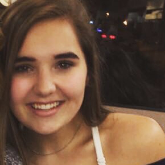 Profile Picture of Aubray Kreider (@aubraykk) on Poshmark