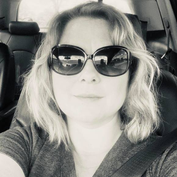 Profile Picture of Tasha Crain (@crain982493) on Poshmark