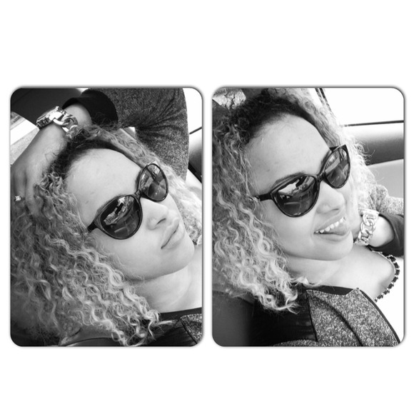 Profile Picture of Delmira Correia (@delsensual) on Poshmark