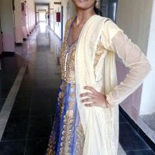 Profile Picture of Manisha Lal (@ManishaLal_24) on Twitter