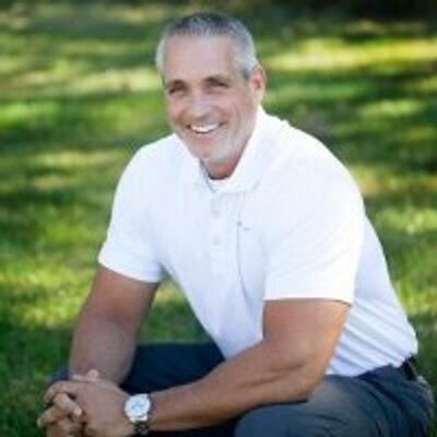 Profile Picture of Dan Gabriele (@djggabe) on Twitter