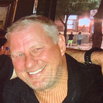 Profile Picture of Larry Knutson (@LarryKnutson19) on Twitter