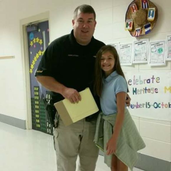 Profile Picture of Zoie Spaller (@zoiespaller) on Poshmark