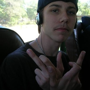 Profile Picture of Richard Leftwich (@evilclownicp) on Myspace