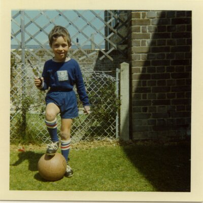 Profile Picture of Hopping Around Hants (@AndrewRocklob) on Twitter
