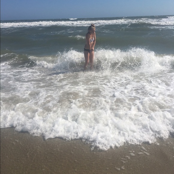 Profile Picture of Maria Fields (@maria5667) on Poshmark