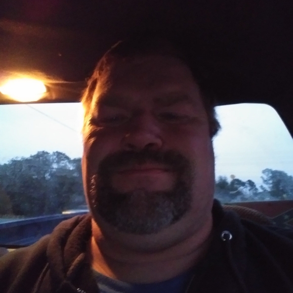 Profile Picture of Jeremy Hicks (@hicksjeremy49) on Poshmark