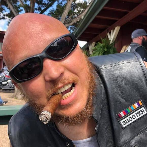 Profile Picture of James Veitch (@jveitch75) on Poshmark