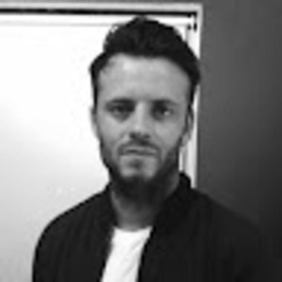 Profile Picture of Adam Heslop (@agheslop) on Poshmark