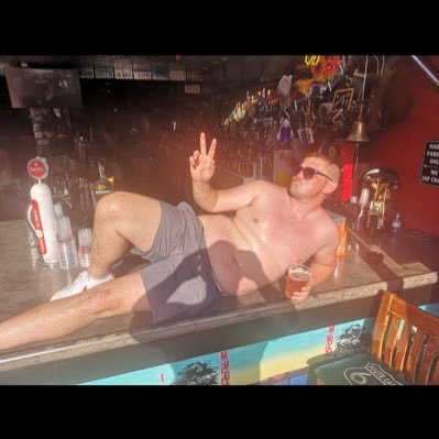 Profile Picture of Joe Burton (@joeburton69) on Twitter