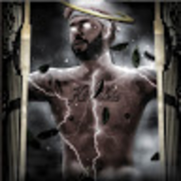 Profile Picture of Kevin Medeiros (@kebokii) on Poshmark
