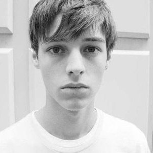 Profile Picture of Tian Xu (@tianxu927_xu) on Twitter