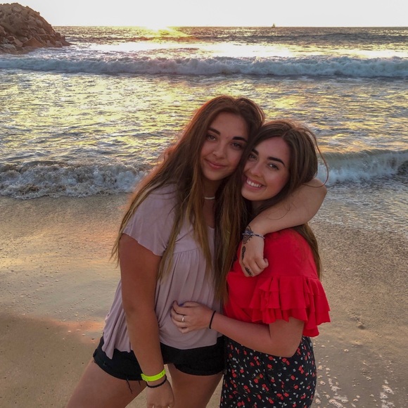 Profile Picture of Madisson Chadwick (@maadcityyyy) on Poshmark