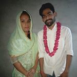 Profile Picture of kirti singh (@kittu2142) on Instagram