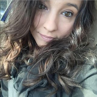 Profile Picture of A Vanderhart Photgraphy (@alysha.vanderhart) on Facebook