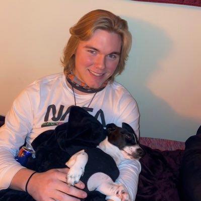Profile Picture of Jeremy Jarvis (@jjloading_) on Twitter