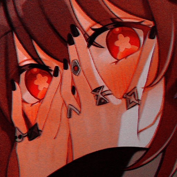 Profile Picture of Sky Statts (@devils_dream) on Poshmark