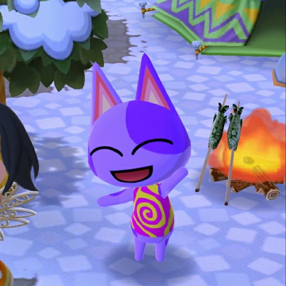 Profile Picture of Mariana Lucero (@slugzillaa) on Poshmark