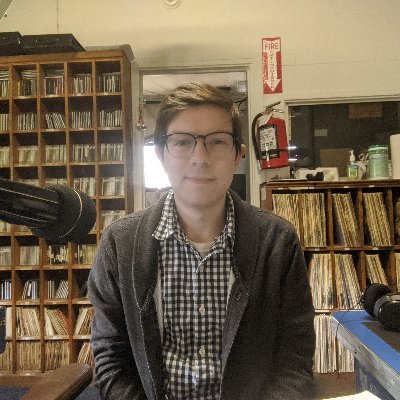 Profile Picture of Matthew Handley (@radioHandley) on Twitter