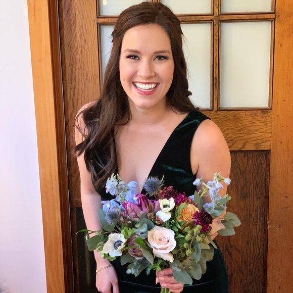 Profile Picture of Megan Claycomb (@megan_lee_) on Poshmark