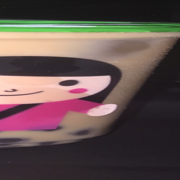 Profile Picture of Jessica Agdeppa (@jessica112206) on Poshmark