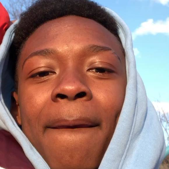 Profile Picture of Edahn goodridge Goodridge (@edogz2006) on Poshmark