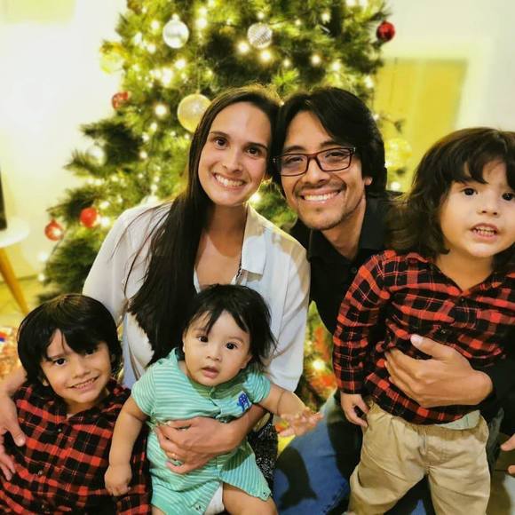 Profile Picture of Nicole Theinert (@nicoletheinert) on Poshmark