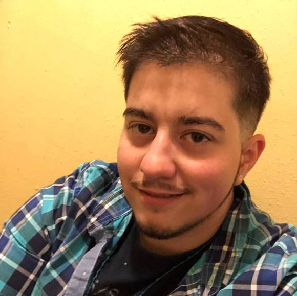 Profile Picture of Kristofer Wieland (@kwielandcj) on Poshmark