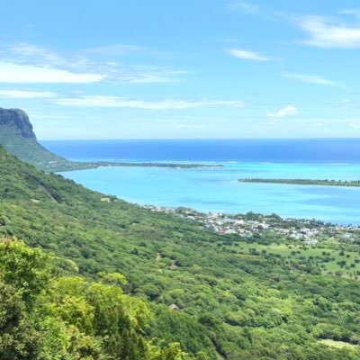 Profile Picture of LowBudget SugarDaddy (@Shirey07) on Twitter