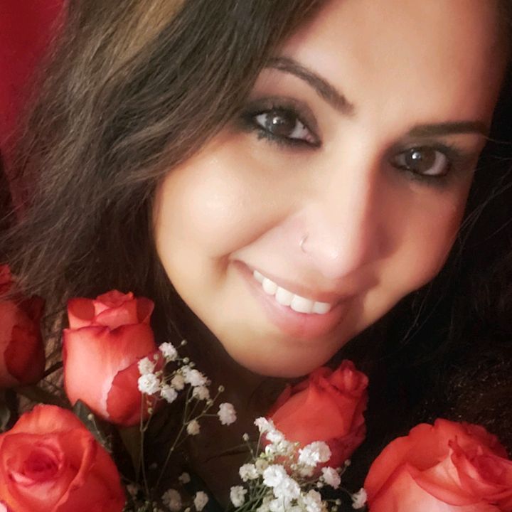 Profile Picture of Dee Trend (@deea_alee) on Tiktok